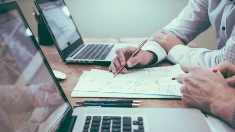 Header image about clarifying goals, structure and priorities before web design