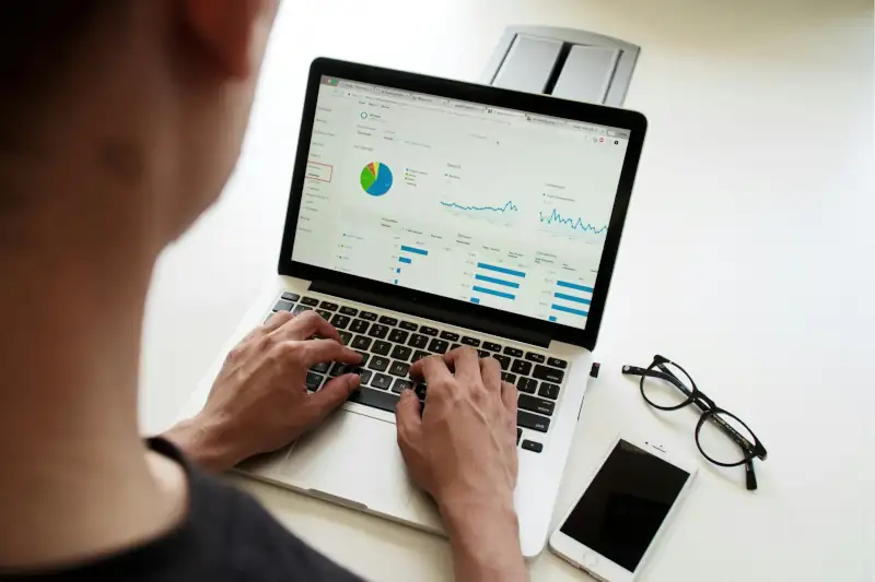 Analytics-Ansicht fuer schnellere Optimierungsentscheidungen